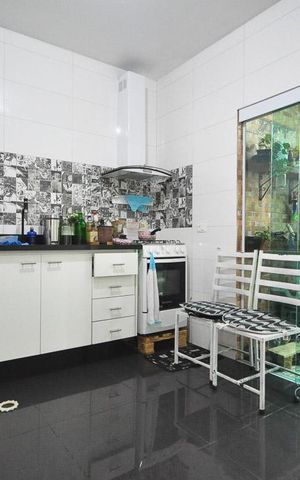 Apartamento à venda com 85m², 2 quartos e sem vagacozinha