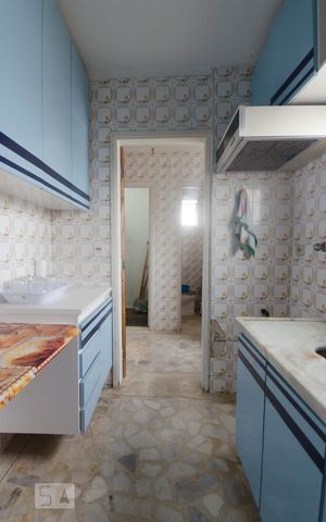 Apartamento à venda com 60m², 2 quartos e 1 vagaCozinha
