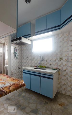 Apartamento à venda com 60m², 2 quartos e 1 vagaCozinha