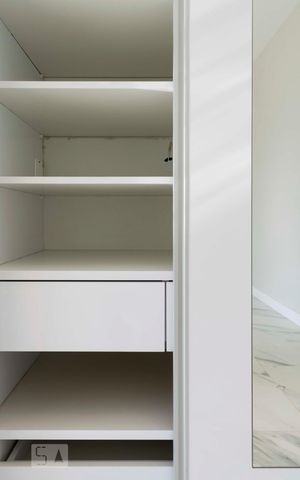 Studio à venda com 33m², 1 quarto e 1 vagaStudio (Armários)
