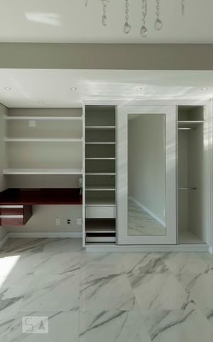 Studio à venda com 33m², 1 quarto e 1 vagaStudio (Armários)
