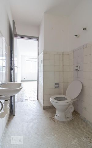 Studio para alugar com 35m², 1 quarto e sem vagaBanheiro