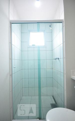 Apartamento à venda com 85m², 2 quartos e 2 vagasdetalhe do banheiro suíte 1