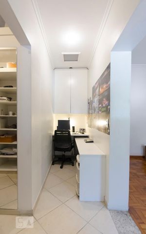 Casa à venda com 240m², 3 quartos e 1 vagaSuíte 3