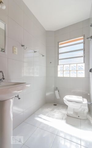 Apartamento para alugar com 50m², 1 quarto e sem vaga Apartamento para alugar com 50m², 1 quarto e sem vagaBanheiro da Suite