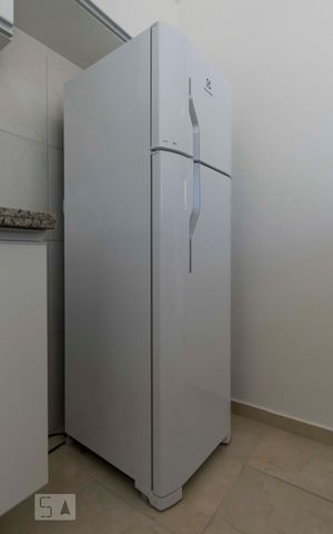 Apartamento para alugar com 30m², 1 quarto e sem vagaCozinha (Geladeira)
