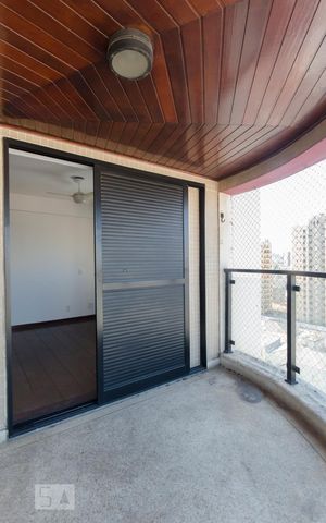 Apartamento à venda com 128m², 3 quartos e 2 vagasSacada Suíte