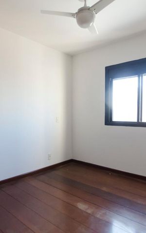 Apartamento à venda com 128m², 3 quartos e 2 vagasQuarto 2