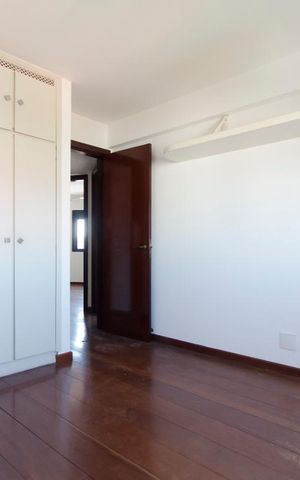 Apartamento à venda com 128m², 3 quartos e 2 vagasQuarto 1
