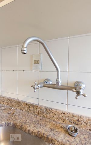 Apartamento à venda com 128m², 3 quartos e 2 vagasCozinha