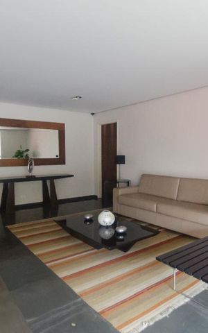 Apartamento à venda com 70m², 2 quartos e 1 vagaHall de serviço