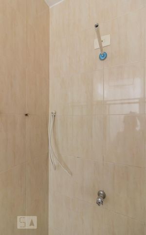 Studio para alugar com 29m², 1 quarto e sem vaga Studio para alugar com 29m², 1 quarto e sem vagaBanheiro