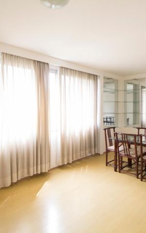 Apartamento para alugar com 115m², 2 quartos e 1 vaga Apartamento para alugar com 115m², 2 quartos e 1 vagaSala