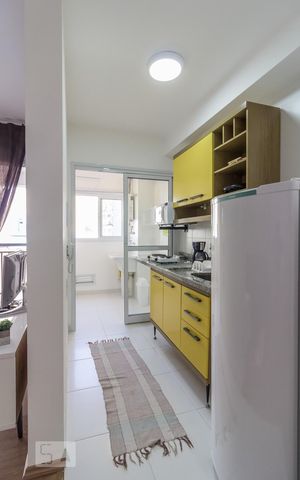 Apartamento à venda com 42m², 1 quarto e 1 vaga Apartamento à venda com 42m², 1 quarto e 1 vagaCozinha