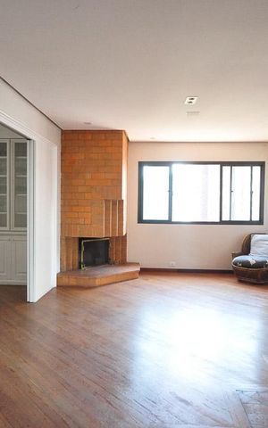 Apartamento à venda com 236m², 4 quartos e 4 vagassala