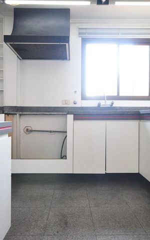 Apartamento à venda com 236m², 4 quartos e 4 vagascozinha