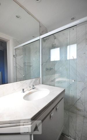 Apartamento à venda com 236m², 4 quartos e 4 vagasbanheiro suíte 2