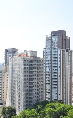 Apartamento à venda com 236m², 4 quartos e 4 vagasvista