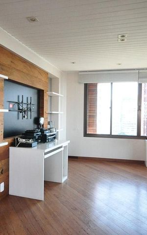 Apartamento à venda com 236m², 4 quartos e 4 vagassala de tv