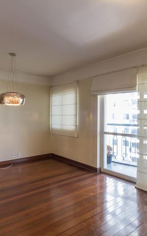 Apartamento à venda com 105m², 2 quartos e 2 vagas Apartamento à venda com 105m², 2 quartos e 2 vagasSala