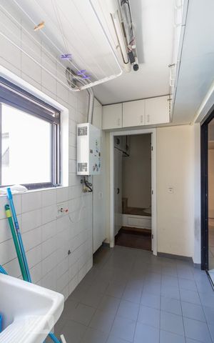 Apartamento à venda com 105m², 2 quartos e 2 vagas Apartamento à venda com 105m², 2 quartos e 2 vagasÁrea de serviço