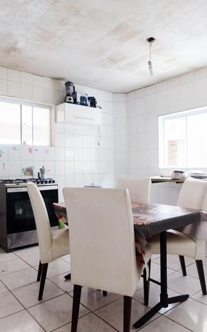 Casa para alugar com 500m², 4 quartos e 8 vagas Casa para alugar com 500m², 4 quartos e 8 vagasCozinha
