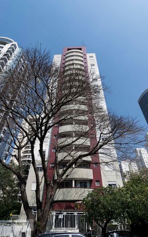 Apartamento à venda com 40m², 1 quarto e 1 vagaFachada