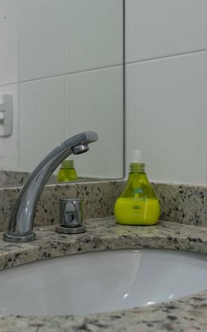 Apartamento à venda com 60m², 2 quartos e 1 vagaBanheiro social (Torneira)
