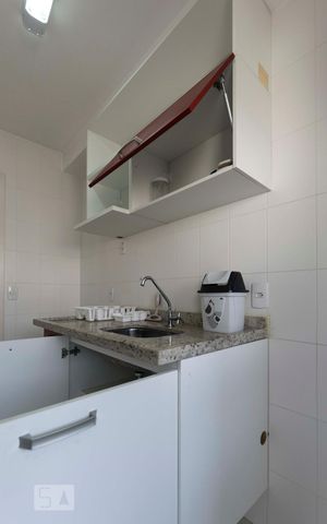 Apartamento à venda com 60m², 2 quartos e 1 vagaCozinha (Armários)