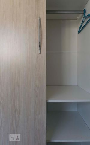 Apartamento à venda com 60m², 2 quartos e 1 vagaQuarto 1 (Armários)
