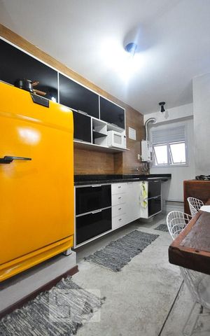 Apartamento para alugar com 70m², 2 quartos e 2 vagascozinha