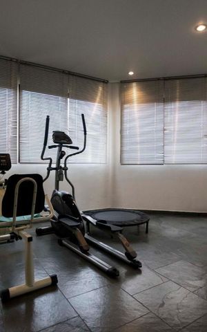 Apartamento à venda com 81m², 2 quartos e 2 vagas Apartamento à venda com 81m², 2 quartos e 2 vagasAcademia