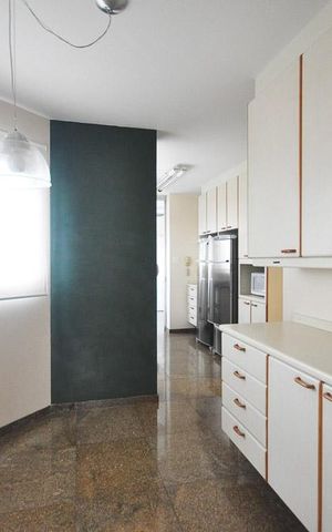 Apartamento à venda com 180m², 4 quartos e 3 vagascopa