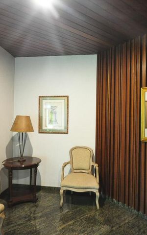 Apartamento à venda com 180m², 4 quartos e 3 vagashall social