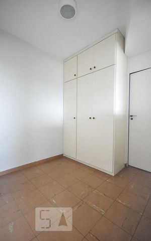 Apartamento à venda com 180m², 4 quartos e 3 vagasquarto de serviço