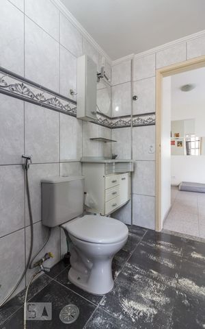 Apartamento à venda com 50m², 1 quarto e 1 vaga Apartamento à venda com 50m², 1 quarto e 1 vagaBanheiro