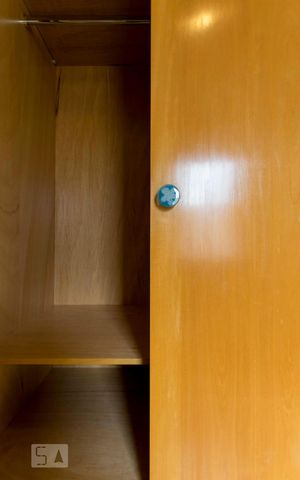 Apartamento à venda com 110m², 2 quartos e 2 vagasQuarto 1 (Armários)