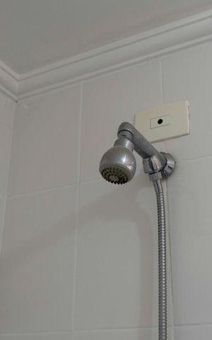 Apartamento à venda com 110m², 2 quartos e 2 vagasQuarto 2 - Suíte/ Banheiro (Chuveiro)
