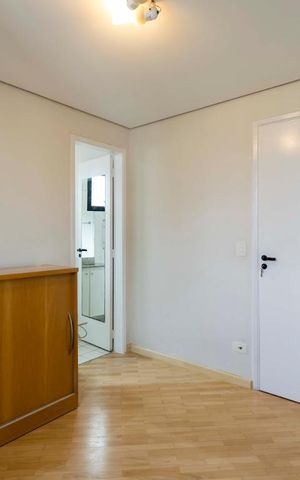 Apartamento à venda com 110m², 2 quartos e 2 vagasQuarto 2 - Suíte