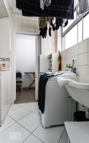 Apartamento à venda com 87m², 3 quartos e 1 vaga Apartamento à venda com 87m², 3 quartos e 1 vagaÁrea de serviço