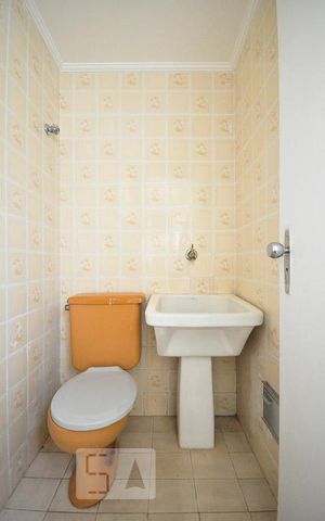 Apartamento à venda com 76m², 2 quartos e 1 vagabanheiro de serviço