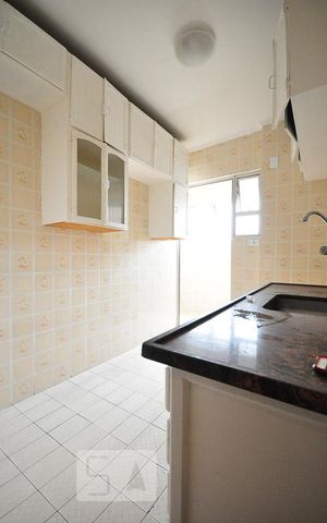 Apartamento à venda com 76m², 2 quartos e 1 vagacozinha