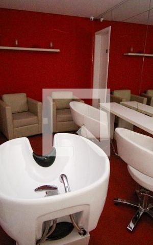 Apartamento para alugar com 56m², 2 quartos e 1 vagaÁrea comum - Salão de Beleza