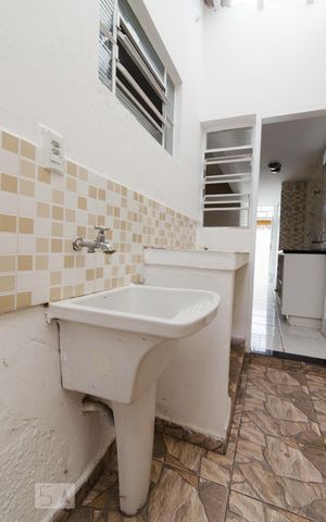 Casa à venda com 125m², 3 quartos e 5 vagas Casa à venda com 125m², 3 quartos e 5 vagasÁrea de serviço