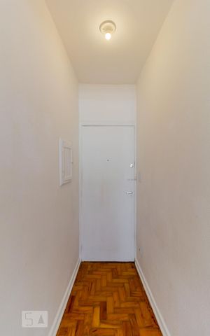 Apartamento para alugar com 40m², 1 quarto e sem vagaCorredor de Entrada