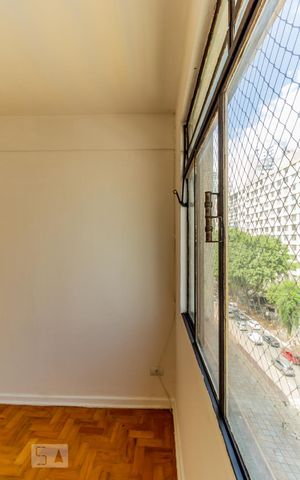 Apartamento para alugar com 40m², 1 quarto e sem vagaSala - Janelas