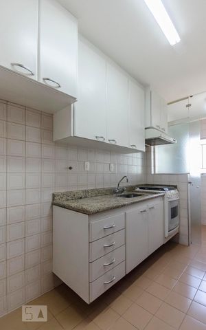 Apartamento à venda com 57m², 2 quartos e 1 vagaCozinha