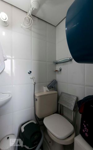 Apartamento para alugar com 147m², 4 quartos e 2 vagasBanheiro de serviço