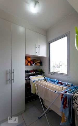 Apartamento para alugar com 147m², 4 quartos e 2 vagasQuarto de serviço
