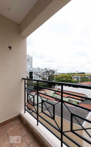 Apartamento para alugar com 64m², 3 quartos e 1 vagaVaranda